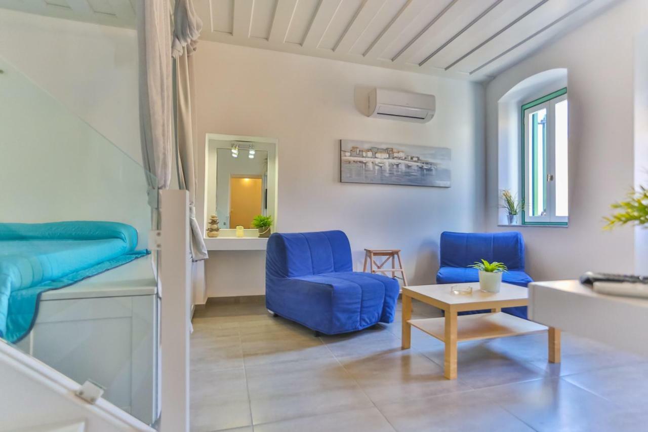 Annika Deluxe Apartments Symi Exterior foto